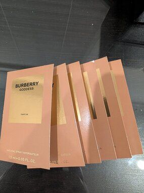 Burberry goddess p discovery sample set